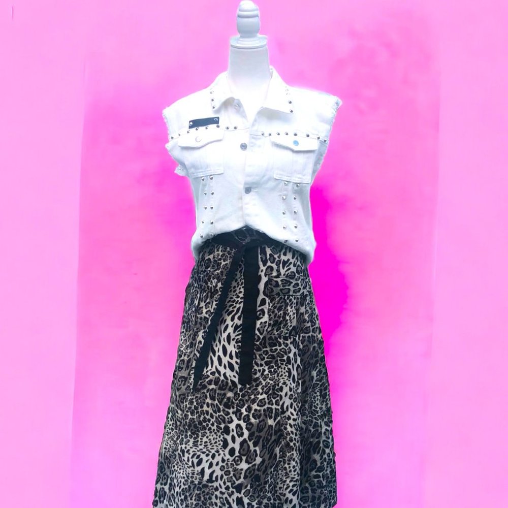 WALTER BAKER Leopard Print A-Line High Waisted Midi Skirt Size 10 - Picture 2 of 7